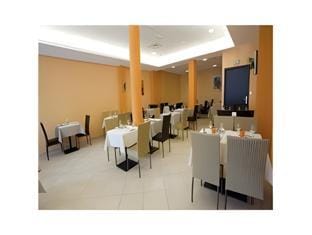 Logis Hotel Restaurant L'Europe Hotel in Auvergne-Rhône-Alpes