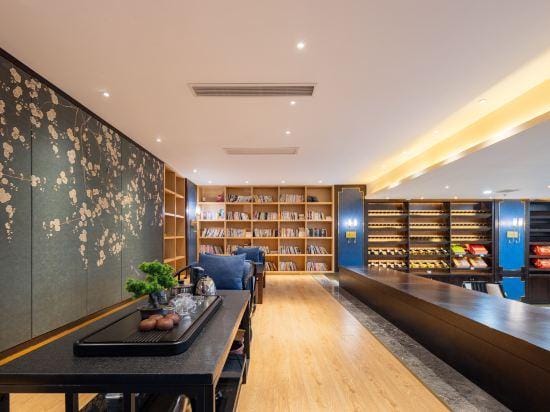Happy Chain Hotel (Huainan Stadium Zhenxuan) Hotel in Jiangsu