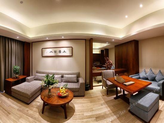 Mingyue Dongyi International Hotel Hotel in Jiangsu