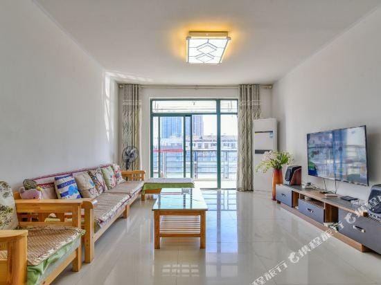 Aijia Family Apartment Hotel in Jiangsu