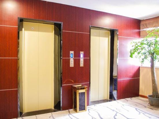 Zhonghai Business Hotel Hotel in Jiangsu