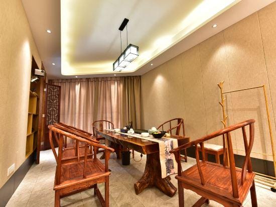 Xikou New Century E-sports Homestay Hotel in Zhejiang