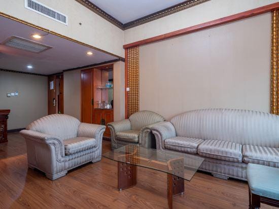 Jingsheng Hotel Hotel in Zhejiang