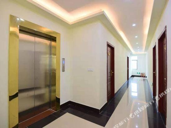 Batian Express Hostel Hotel in Guangzhou