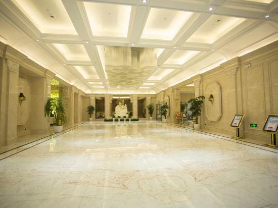 Hefei Guangfu Chenmao Hotel (High-tech Zone West Bus Station Subway Station) Hotel in Jiangsu