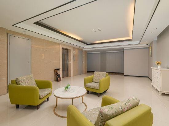 Shining Star Holiday Hotel Hotel in Shenzhen