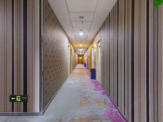 Dengfeng elements hotel Hotel in China