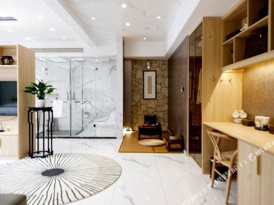 Guchi·Yimu Siwei Homestay (Maoshan Oriental Salt Lake City Branch) Hotel in Jiangsu