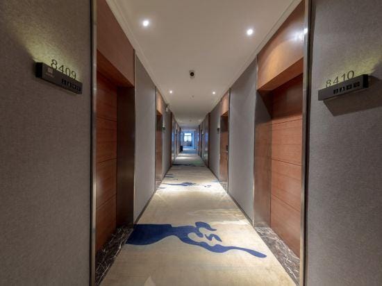 Huayi Hotel Hotel in Suzhou