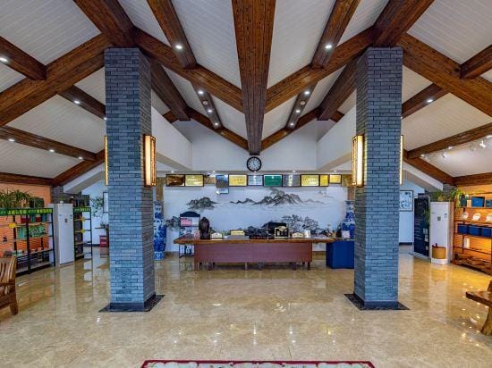 Tiantang Mountain Original Ecological Resort Hotel in Zhejiang