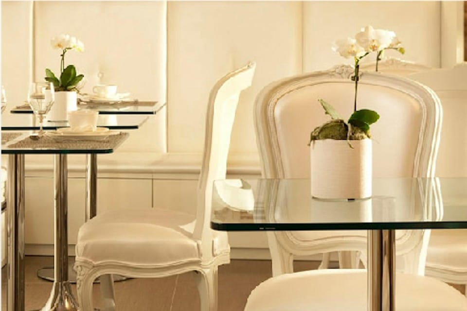 Hotel Caron Hotel in Paris