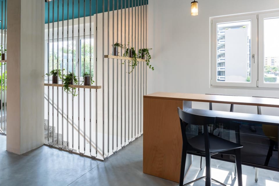 Riva Rooms & Studios - Check-In 24hr Hotel in Locarno