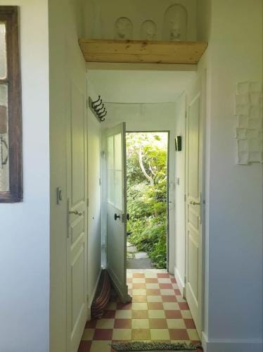 La petite maison du jardin d'Apollon Hotel in Île-de-France