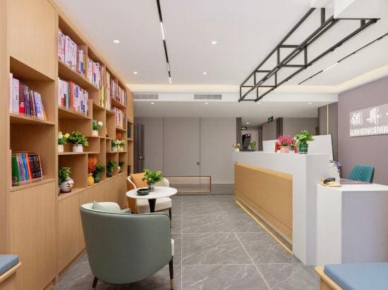 Lingyi Hotel Hotel in China