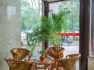 Yuting Business Hotel (Nanxun Ancient Town Nanmen Xiaolianzhuang Branch) Hotel in Suzhou
