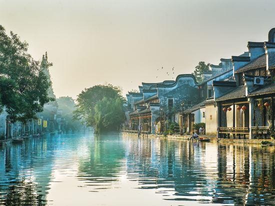 Shiyuan Jiangnan Zhenshui Hostel Hotel in Suzhou