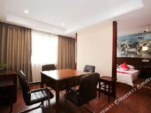 Jinghang Holiday Hotel Nanxun Hotel in Suzhou