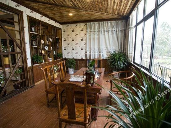 Huashan Outdoor Theme Hotel Hotel in Shaanxi