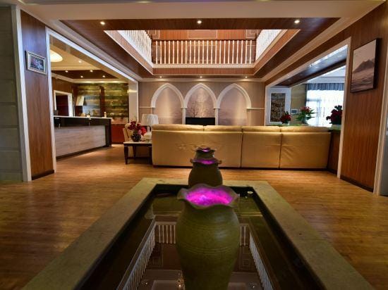 Bo'an Lakeview Inn Hotel in China