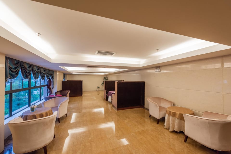 Canghai Golf art Hotel Hotel in China