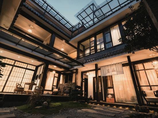 Only Blue Inn Hotel in China