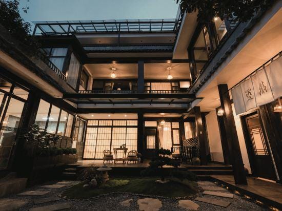 Only Blue Inn Hotel in China
