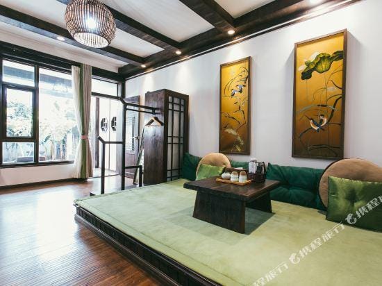 Only Blue Inn Hotel in China