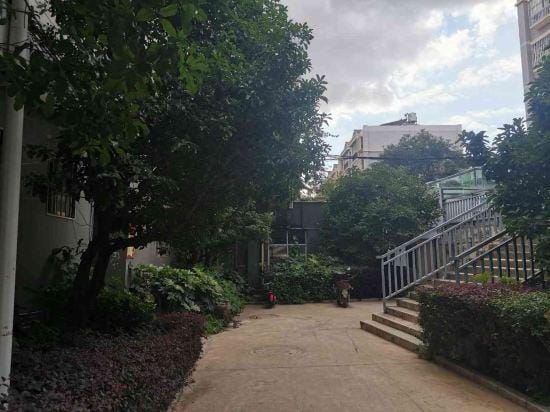 Lingyuan Hostel Hotel in China