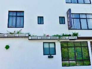Yongjia Boat Night Fine Homestay Hotel in Zhejiang
