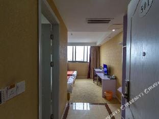 Roman Holiday Hotel Hotel in Shanghai