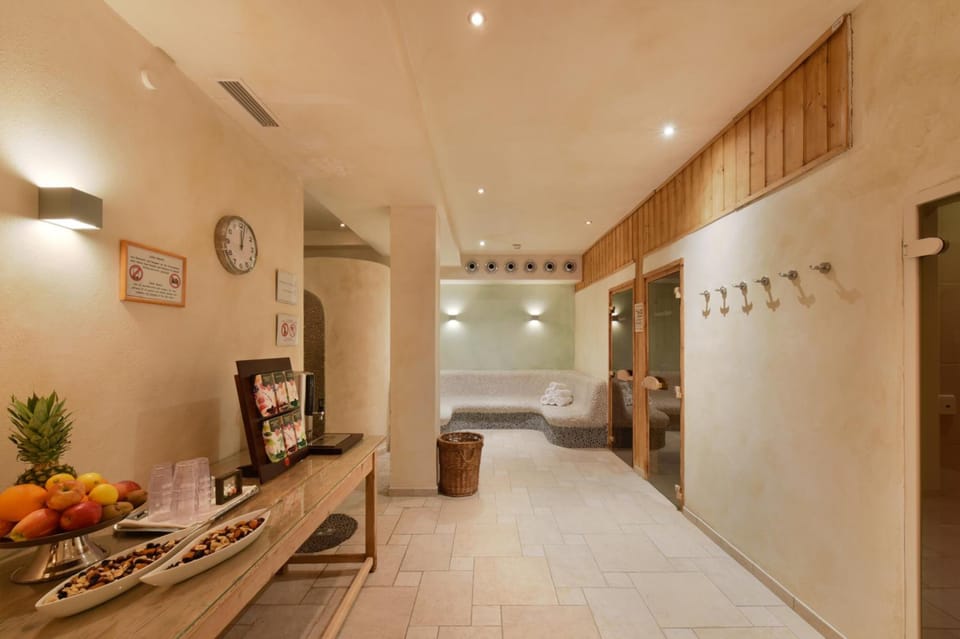Cella Central Historic Boutique Hotel Hotel in Zell am See