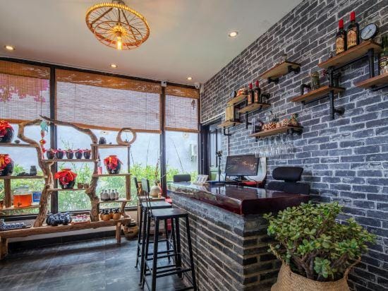 Lanjun Inn Hotel in China
