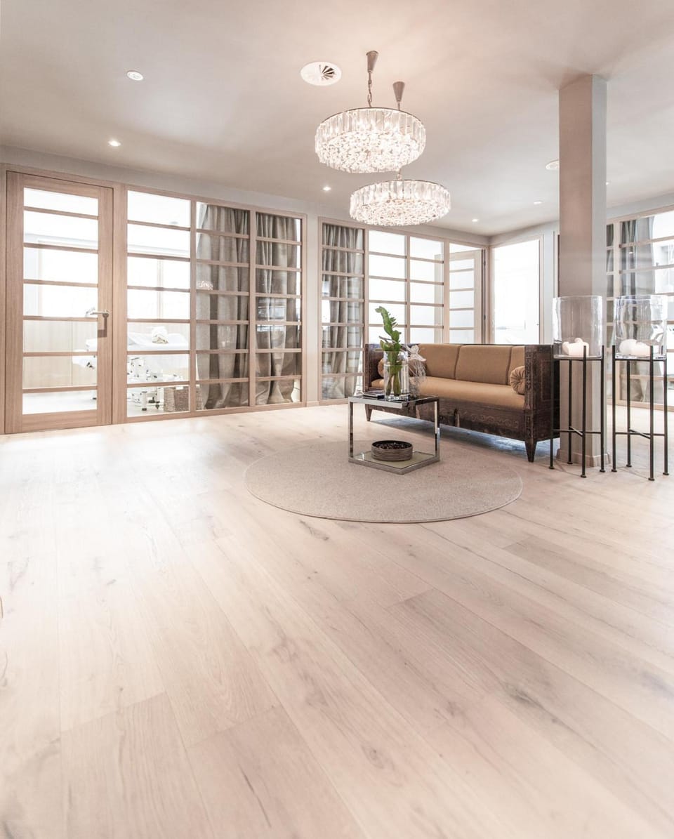 Walliserhof Hotel in Brand