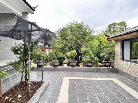 Lijiang Country Inn Hotel in China