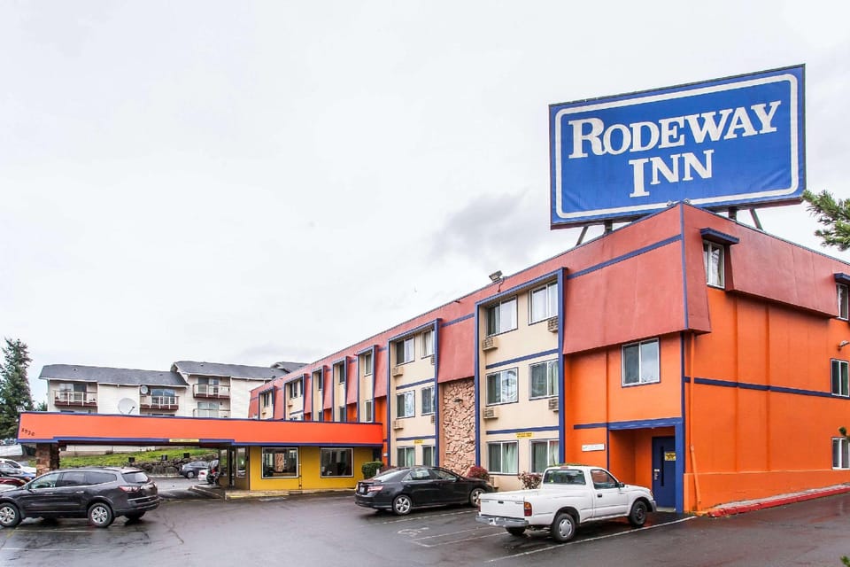 Rodeway Inn Seattle Airport Hotel in SeaTac