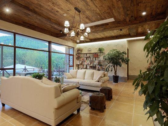 Nanshan Zhuyujian Hostel Hotel in Zhejiang