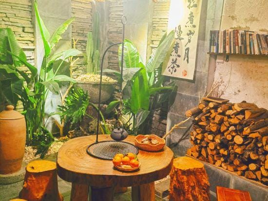 Wanzhao Xiaoyuan Hotel in China