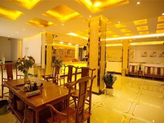 Cloud Can Chang Hotel Hotel in China