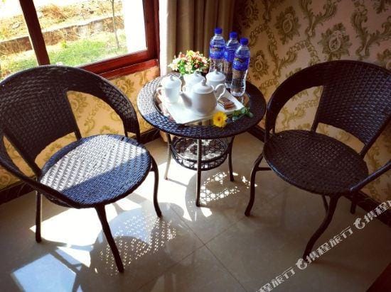 Red Land Warm Home Hostel Hotel in China