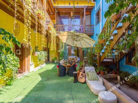 Qiuji Inn Hotel in China
