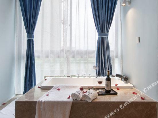Junkai Hotel Hotel in China