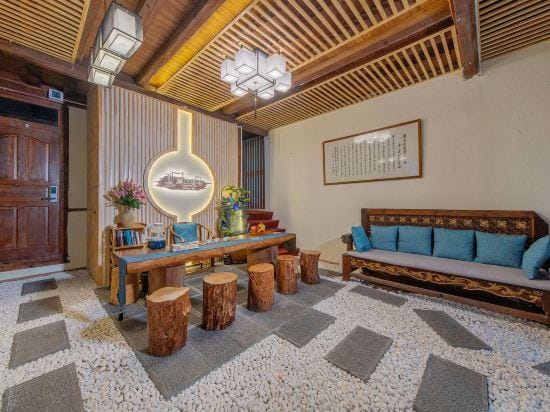 Beauty Jascha Inn Hotel in China