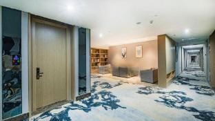 Manju Hotel (Huzhou Zhili Chinese children's wear city) Hotel in Suzhou