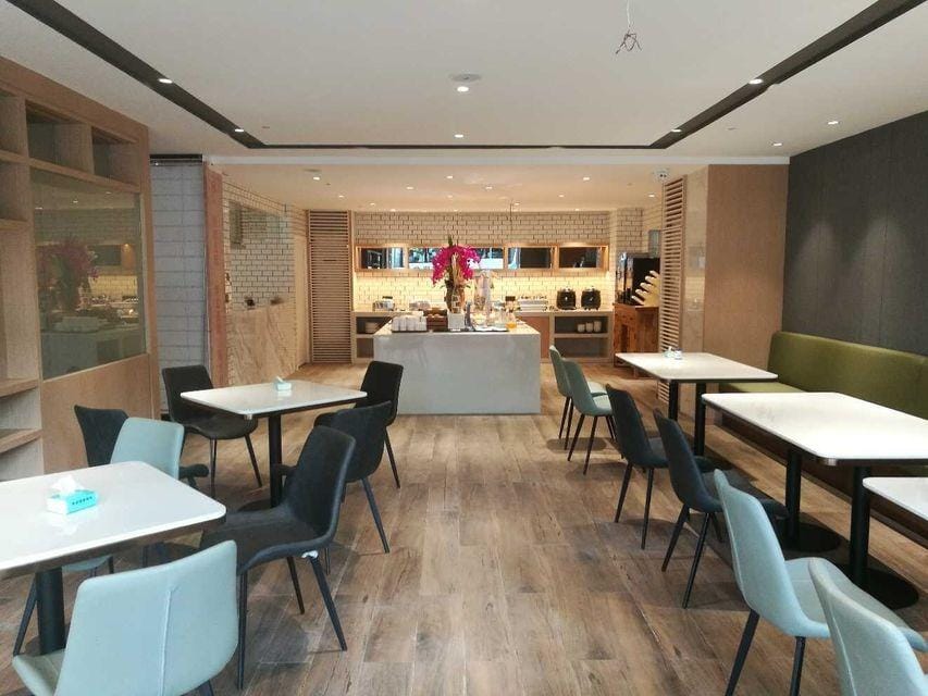 Zhanghe Hotel Hotel in Hainan