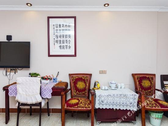 Qunxianzhi Inn Hotel in Shenzhen