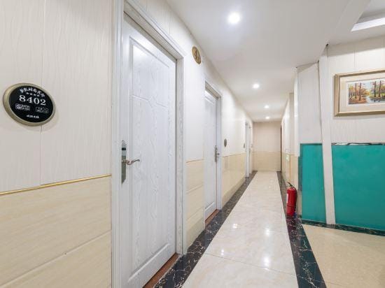 Xinkai Hostel Hotel in Hong Kong