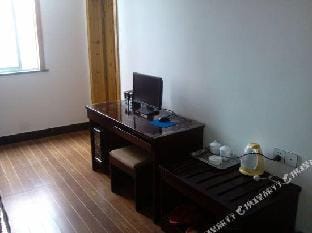 Rongcheng Express Hotel Hotel in Zhejiang