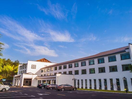 Welcome Song Hotel Hotel in Zhejiang