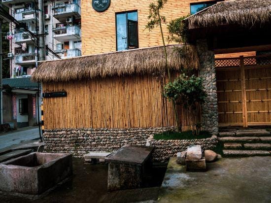 Laojie Dayuan Hostel Hotel in China