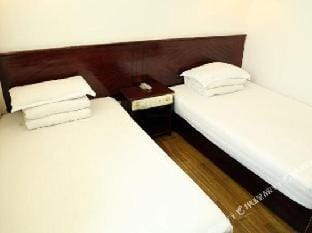 Baiyunlou Hotel (Huangshan Qingxi Road) Hotel in Zhejiang